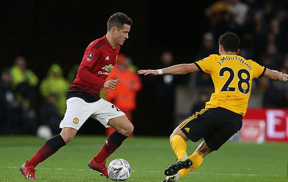 其令人瞩目 其令人瞩目